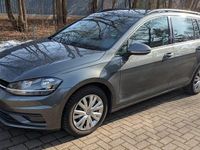 Gebraucht VW Golf VII 118 PS (86 kW) 2018 Grau Kombi