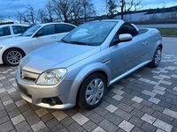 Gebraucht Opel Tigra 90 PS (66 kW) 2006 Silber Cabrio