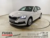 Gebraucht Skoda Scala Ambition 115 PS (84 kW) 2024 Candyweiss Kleinwagen