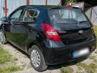 Gebraucht Hyundai i20 75 PS (55 kW) 2011 Schwarz Kleinwagen