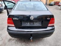 Gebraucht VW Bora 115 PS (84 kW) 2003 Schwarz Limousine