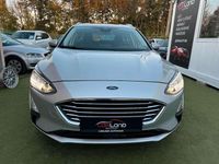 Gebraucht Ford Focus Titanium 125 PS (91 kW) 2021 Silber Kombi