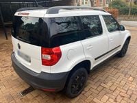 Gebraucht Skoda Yeti 105 PS (77 kW) 2011 Weiß SUV