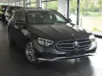 Gebraucht Mercedes E400 Avantgarde 330 PS (242 kW) 2023 Grau Limousine