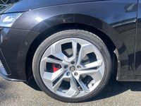 Gebraucht Skoda Octavia RS 200 PS (147 kW) 2022 Blackmagicperleffekt Kombi