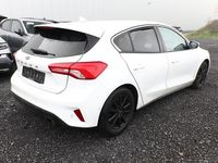 Gebraucht Ford Focus Titanium 150 PS (110 kW) 2019 Frostweiß Limousine