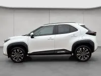 Gebraucht Toyota Yaris Cross 131 PS (96 kW) 2025 Platinumweiß perleffekt SUV