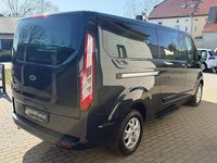 Gebraucht Ford Tourneo 125 PS (91 kW) 2015 Schwarz Kombi