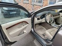 Gebraucht Volvo V70 Summum 185 PS (136 kW) 2009 Beige Kombi
