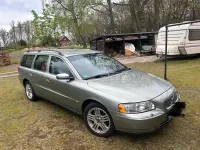 Używany Volvo V70 185 KM (136 kW) 2006 Zielony Kombi