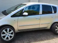Gebraucht Mitsubishi Colt Motion 95 PS (69 kW) 2006 Silber Limousine