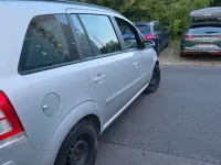 Gebraucht Opel Zafira 140 PS (102 kW) 2007 Silber Van / Kleinbus