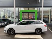 Gebraucht Skoda Octavia First Edition 150 PS (110 kW) 2021 Moonweiss metallic Kombi