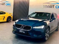 Gebraucht Volvo V60 CC Pro 197 PS (144 kW) 2022 Blau Kombi
