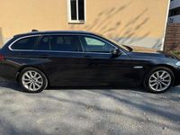Gebraucht BMW 520 184 PS (135 kW) 2012 Grau Kombi