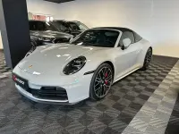Neu Porsche 911 Targa 4S 480 PS (353 kW) 2026 Grau Cabrio