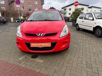 Gebraucht Hyundai i20 Edition+ 77 PS (56 kW) 2010 Rot Kleinwagen