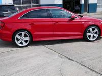 Gebraucht Audi A3 S-Line 116 PS (85 kW) 2019 Rot Limousine