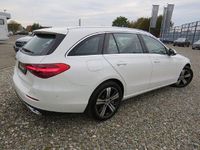 Gebraucht Mercedes C300e Avantgarde 313 PS (230 kW) 2022