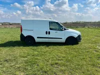 Gebraucht Opel Combo 95 PS (69 kW) 2014 Weiß Van / Kleinbus