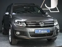 Gebraucht VW Tiguan LOUNGE 125 PS (91 kW) 2016 Grau SUV