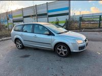 Gebraucht Ford Focus 100 PS (73 kW) 2007 Kombi