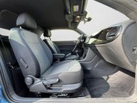 Gebraucht VW Beetle Cabriolet 105 PS (77 kW) 2018 Blau Cabrio