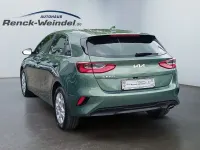 Neu Kia Ceed Vision 140 PS (102 kW) 2025 Grün Kleinwagen