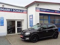 Gebraucht Dacia Sandero Prestige 90 PS (66 kW) 2015 Schwarz Limousine