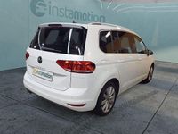 Gebraucht VW Touran Highline 150 PS (110 kW) 2024 Weiß Van / Kleinbus