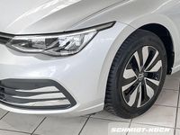 Gebraucht VW Golf VIII Move 131 PS (96 kW) 2023 Silber Limousine