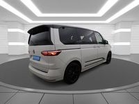 Neu VW Multivan Life 150 PS (110 kW) 2026 Candyweiß (white), solid Van