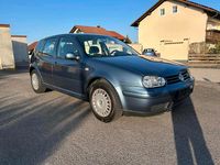 Gebraucht VW Golf IV 101 PS (74 kW) 2003 Blau Kleinwagen