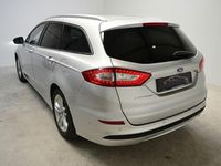 Gebraucht Ford Mondeo Titanium 160 PS (117 kW) 2016 Silber Limousine