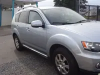 Gebraucht Mitsubishi Outlander Edition 177 PS (130 kW) 2010 Silber SUV