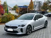 Gebraucht Kia Stinger GT-Line 200 PS (147 kW) 2019 Silber Kleinwagen