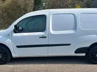 Second-hand Renault Kangoo 90 CP (66 kW) 2011 Alb Monovolum