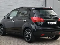 Gebraucht Kia Venga Spirit 125 PS (91 kW) 2015 Schwarz Kleinwagen