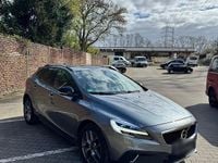 Second-hand Volvo V40 CC 190 CP (139 kW) 2017 Gri Break