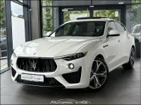 Gebraucht Maserati Levante 275 PS (202 kW) 2021 Weiß SUV