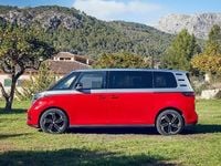 Używany VW ID. Buzz GTX 250 kW (340 KM) 2024 Czerwony Minivan