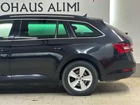 Gebraucht Skoda Superb Ambition 150 PS (110 kW) 2018 Schwarz Kombi