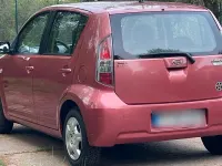 Gebraucht Daihatsu Sirion 69 PS (50 kW) 2004 Rot Kleinwagen