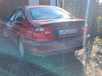 Gebraucht BMW 320 150 PS (110 kW) 1999 Rot Limousine