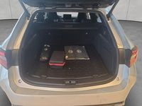 Neu Toyota Corolla 179 PS (131 kW) 2025 Silber Kombi