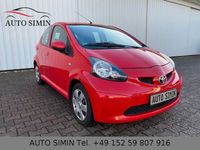 Gebraucht Toyota Aygo Cool 68 PS (50 kW) 2008 Rot Kleinwagen