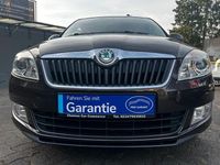 Gebraucht Skoda Roomster Plus Edition 86 PS (63 kW) 2011 Braun Van / Kleinbus