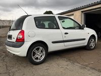 Gebraucht Renault Clio II 75 PS (55 kW) 2001 Weiß Kleinwagen
