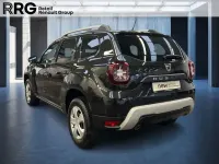 Gebraucht Dacia Duster 131 PS (96 kW) 2021 Perlmuttschwarz SUV