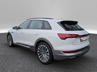 Gebraucht Audi e-tron Advanced 300 kW (408 PS) 2022 Weiß SUV
